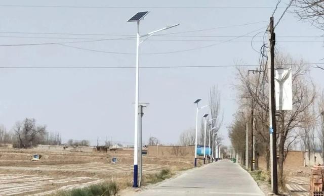 LED solar street lamp, 6m solar street lamp project case