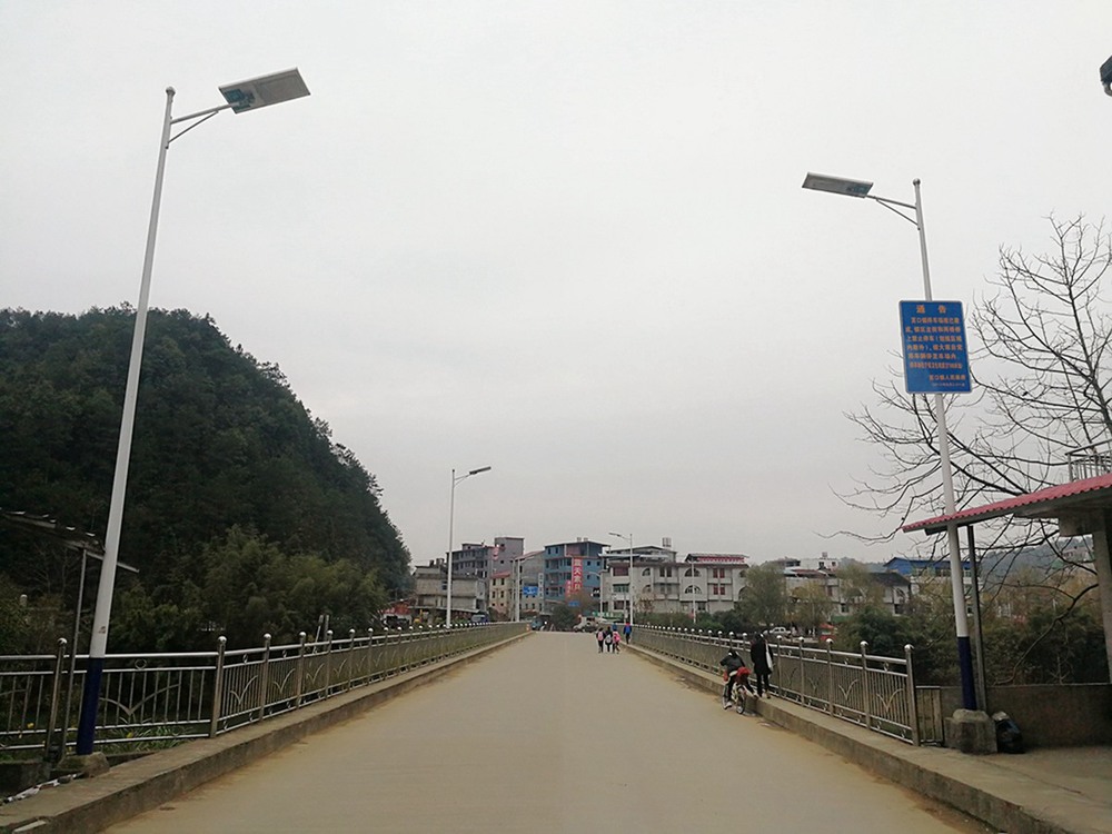 Провинциална пътна специална електрическа светлина без слънчева енергия улична лампа