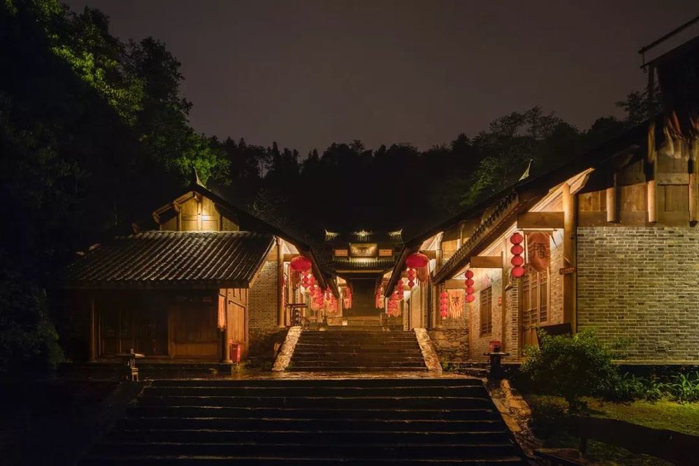 Taohuayuan scenický projekt osvetlenia Qingu, projekt osvetlenia kultúry cestovného ruchu v krajinách